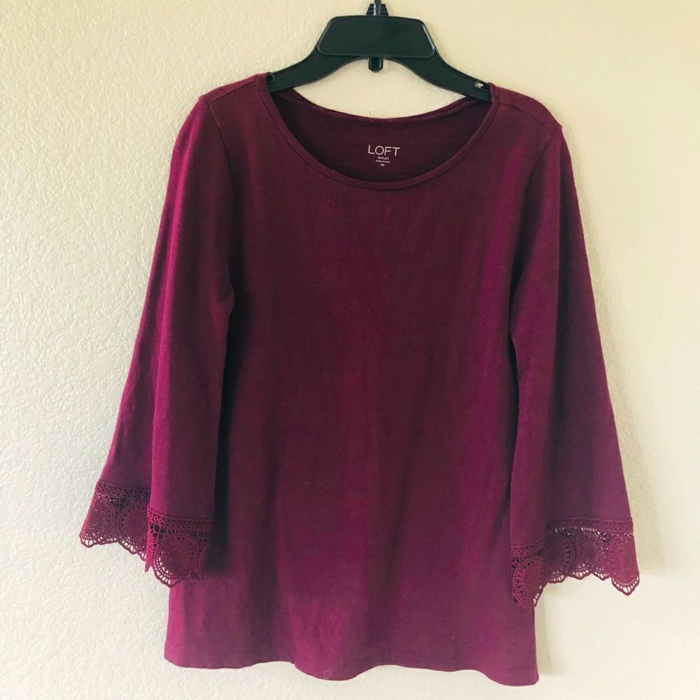 Ann Taylor LOFT Burgundy Maroon Knit Lace Trim Top XS